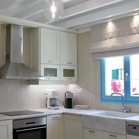 Appartement Ad Astra Náoussa